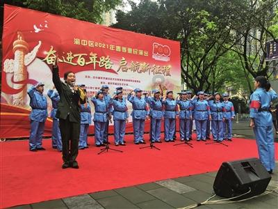 该不该和一见钟情的男生谈恋爱？